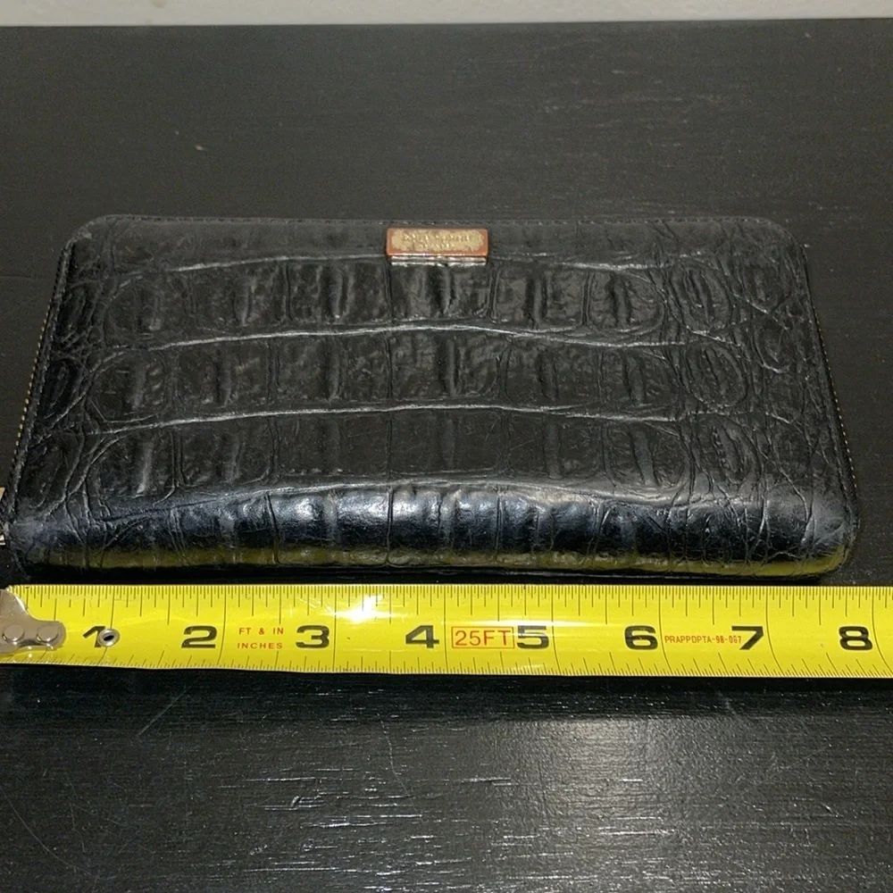 Kate Spade Black Embossed Croc‎ Leather Wallet.